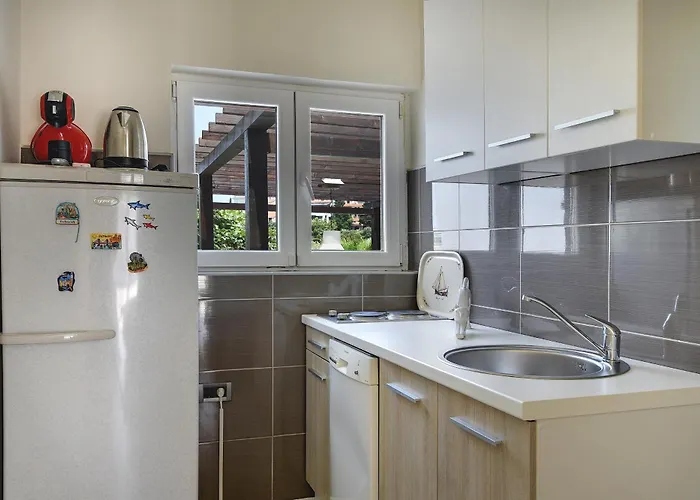 Villa Contessa Del Mar In For 7 People Only 200 Meters From The & Pet Friendly