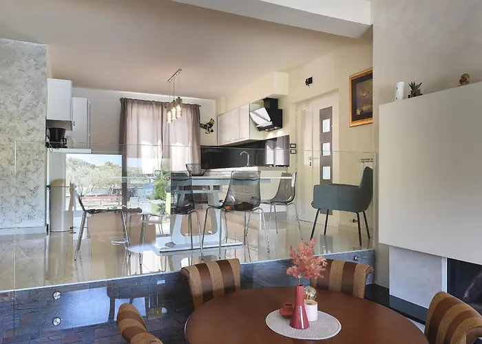 Βίλα Contessa Del Mar In For 7 People Only 200 Meters From The & Pet Friendly *